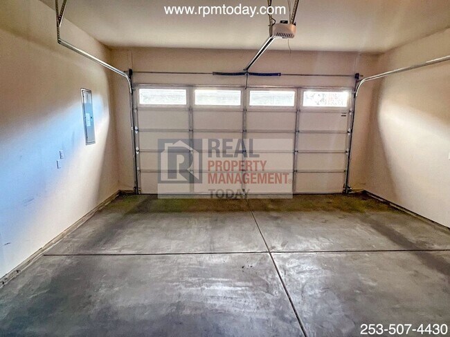 Photo - Vincent - 1539-1541 (Rainier Group) Unit 1541