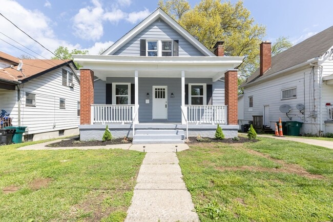 Photo - PRICE HILL - Stunning 4 bed 2 bath on quiet cul de sac street