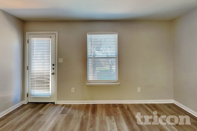 11443 Coral Canyon