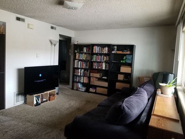 Photo - 2 Bed 1 Bath Orem Apartment by Orem Library Unidad 45