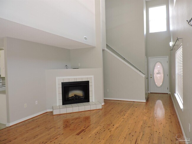 Photo - 6298 Cottage Woods Dr