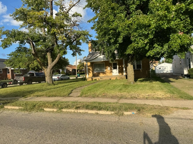 Building Photo - 2248 N Water St