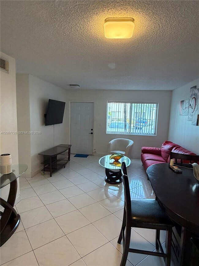 Photo - 7881 SW 152nd Ave