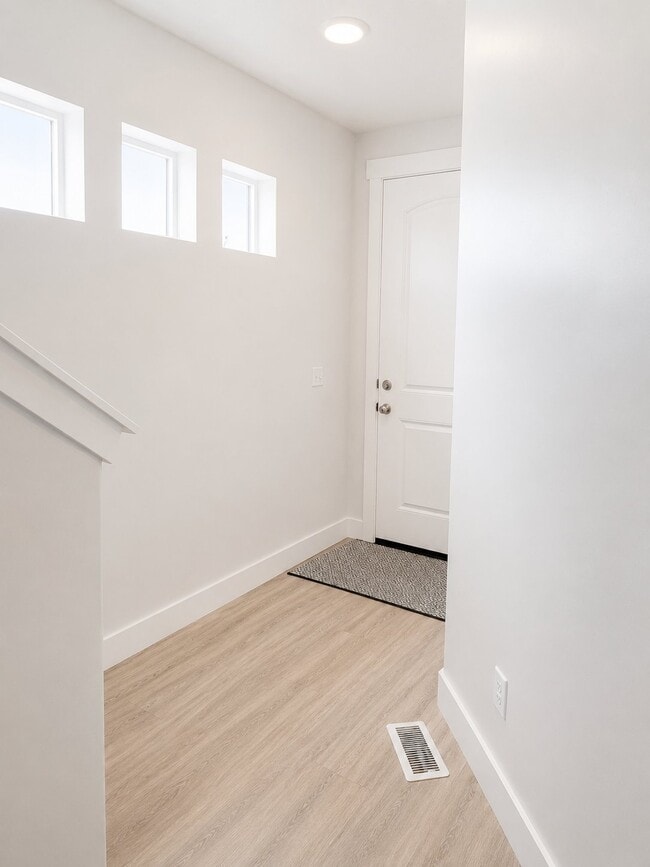 Photo - 4148 W 1960 N