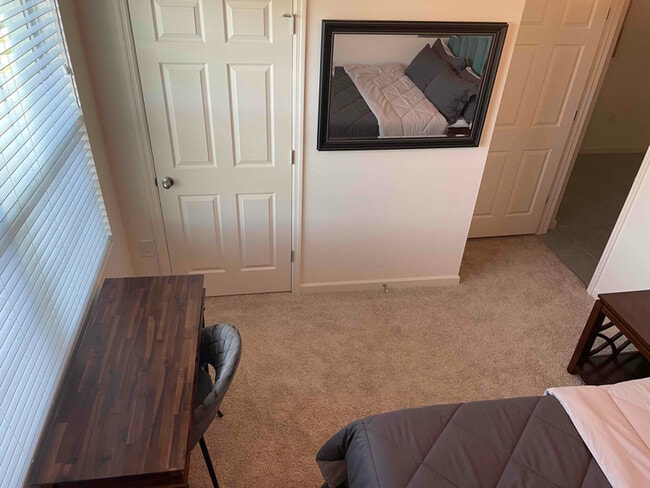 Photo - 1623 Painter St SE