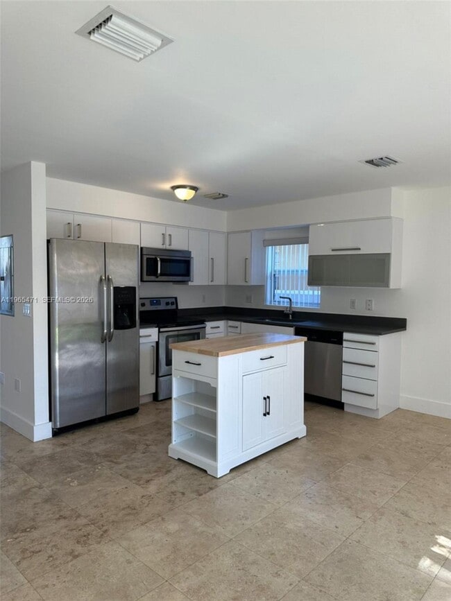 Photo - 2772 SW 31st Ct