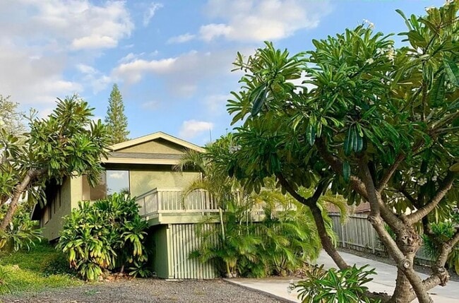 Building Photo - Spacious 3-Bedroom Home with Garage, Lanai...