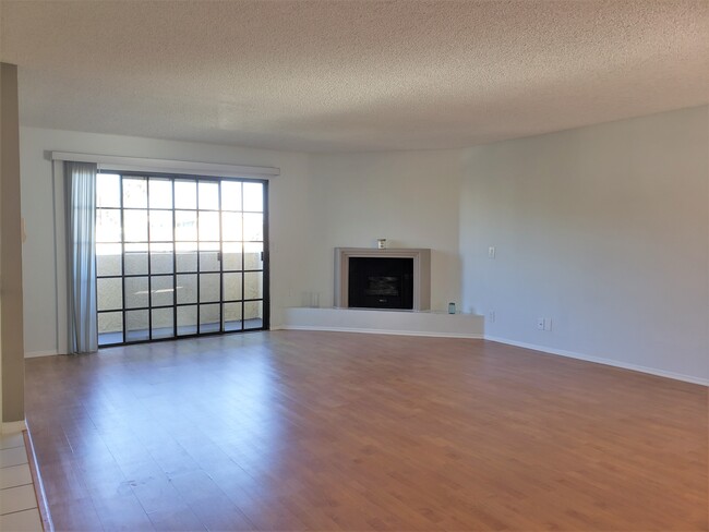 Photo - Denny Avenue Apartments
