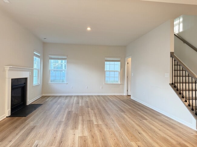 Photo - 3 Bedroom Single Family House for Rent