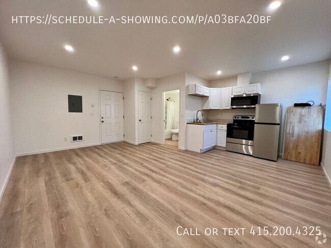 Building Photo - Charming Studio Apartment in South Salinas Unit 1A