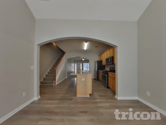 Photo - 17 Shaw Blvd