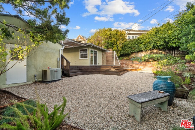 Photo - 1616 Ashland Ave