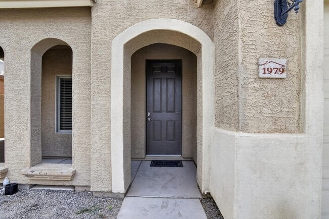 Photo - 1979 N Vista Ln