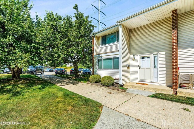 1 Quincy Cir