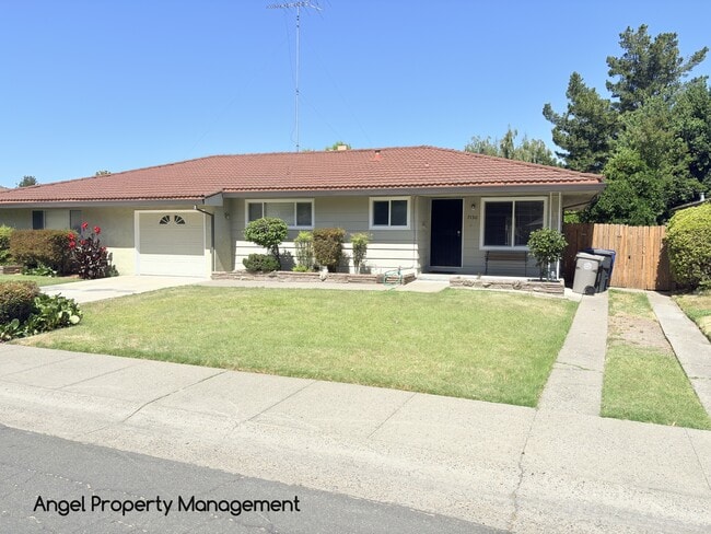 Photo - 7130 Reichmuth Way Casa