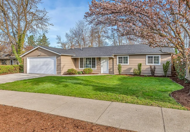 Photo - 2725 Randolph St