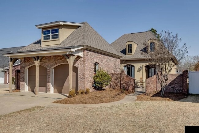 Building Photo - 110 Maison Dr