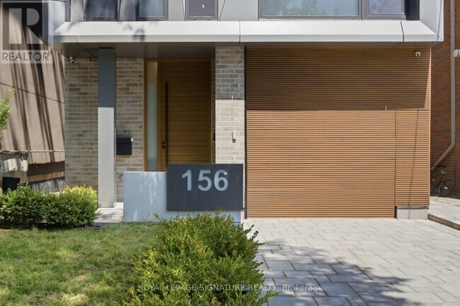 Photo - 156 Snowdon Ave