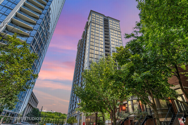 Building Photo - 233 E 13th St Unit 1201 Rental