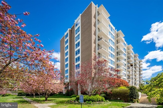 1425 4th St SW Unidad A317