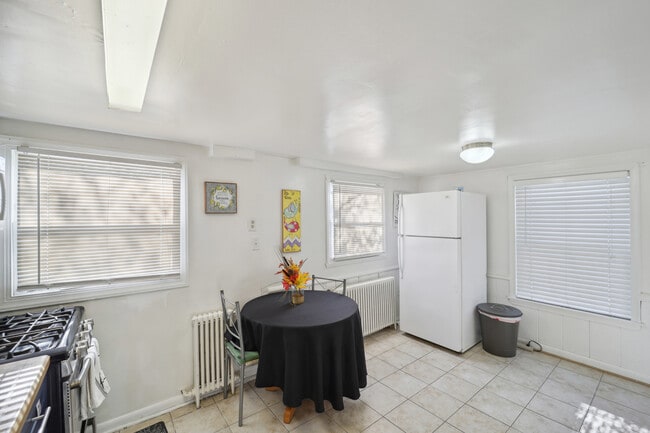 Photo - 2117 S Nelson St