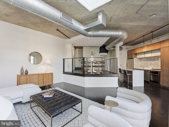 Building Photo - 1515 15th St NW Unit 401