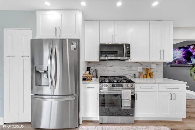 Photo - 1111 Plum Grove Cir