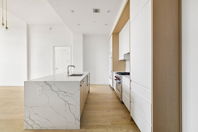 Photo - 720 Clinton St Unit 409