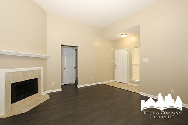 Photo - Modern Home with Master Bathroom