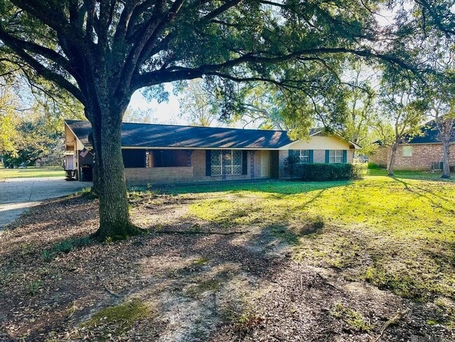 Photo - 43063 Black Bayou Rd