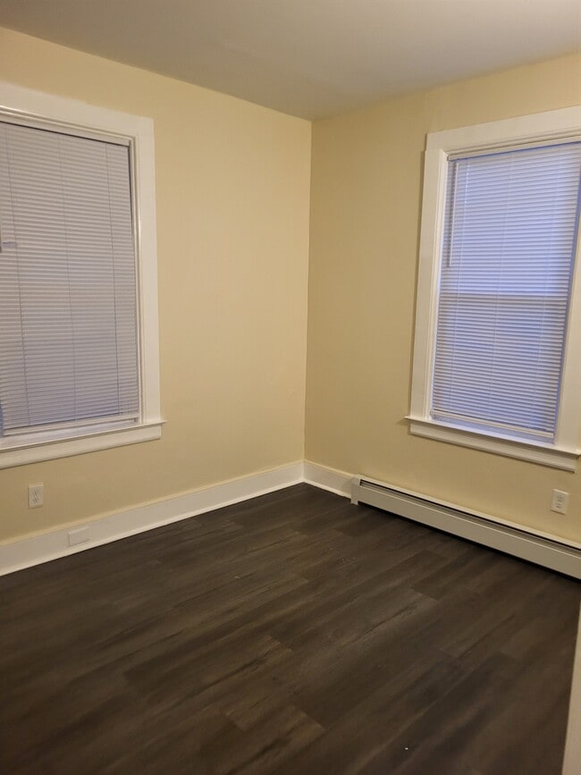 Bedroom - 83 Grand Ave Unit 83 Grand Ave - Vernon