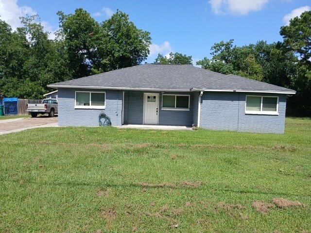 Building Photo - 213 Newman Rd
