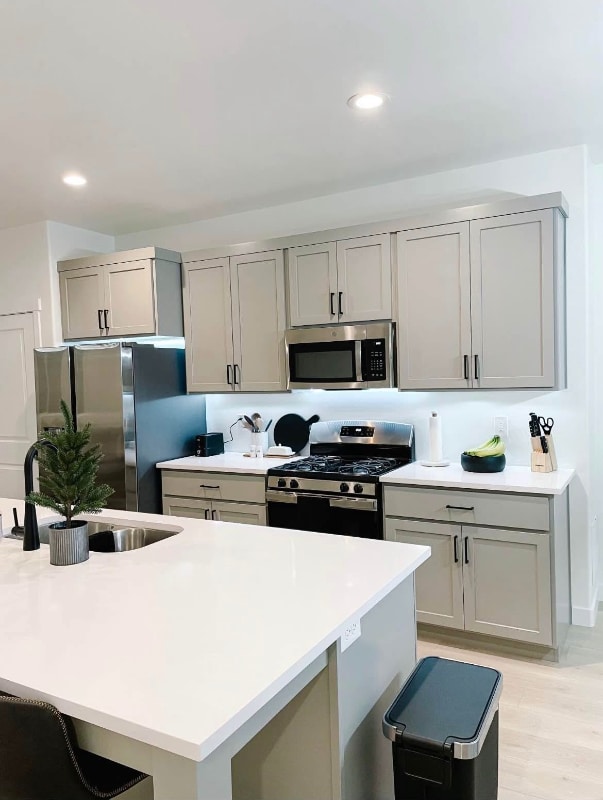 Photo - 1049 W 550 S