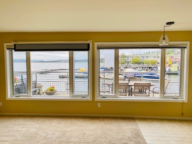 Photo - 334 Lakeside Ave S Unit Leschi