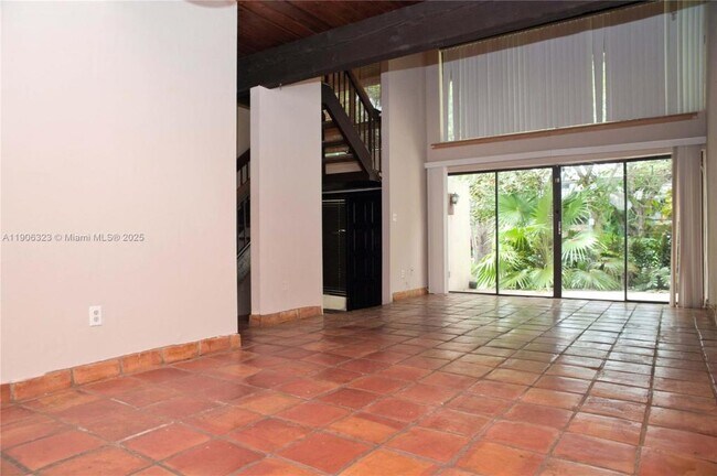 Photo - 19216 NE 25th Ave