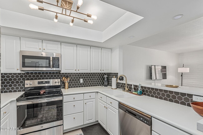 Photo - 7401 E Northland Dr Unit 4