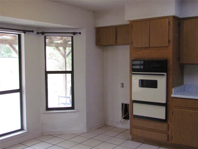 Photo - 108 Timber Ln