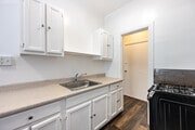 Studio - 450SF - Kitchen