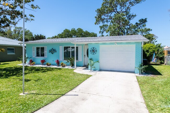 Photo - 632 Goodwin Ave