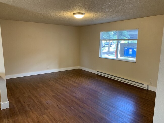 Photo - 1835 NE Purcell Blvd Unit 1