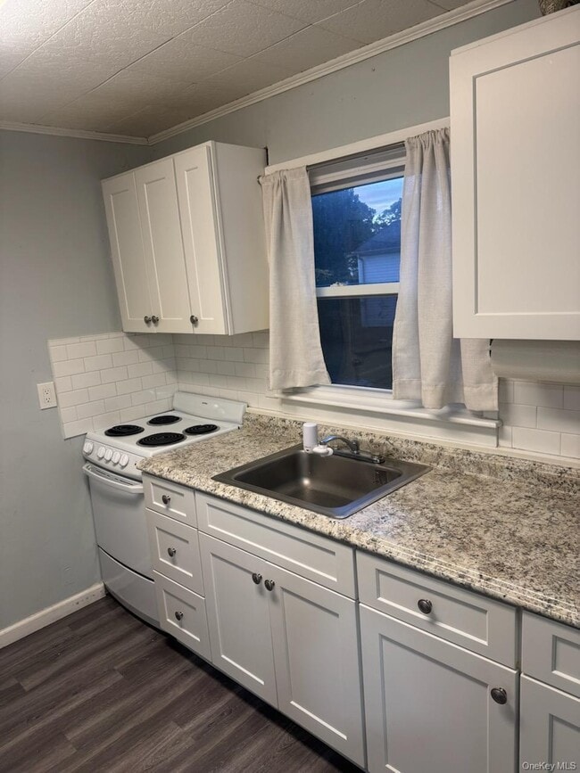 Photo - 114 Webster Ave