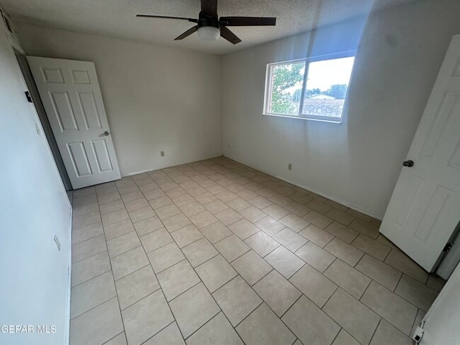 Photo - 2901 Beachcomber Dr