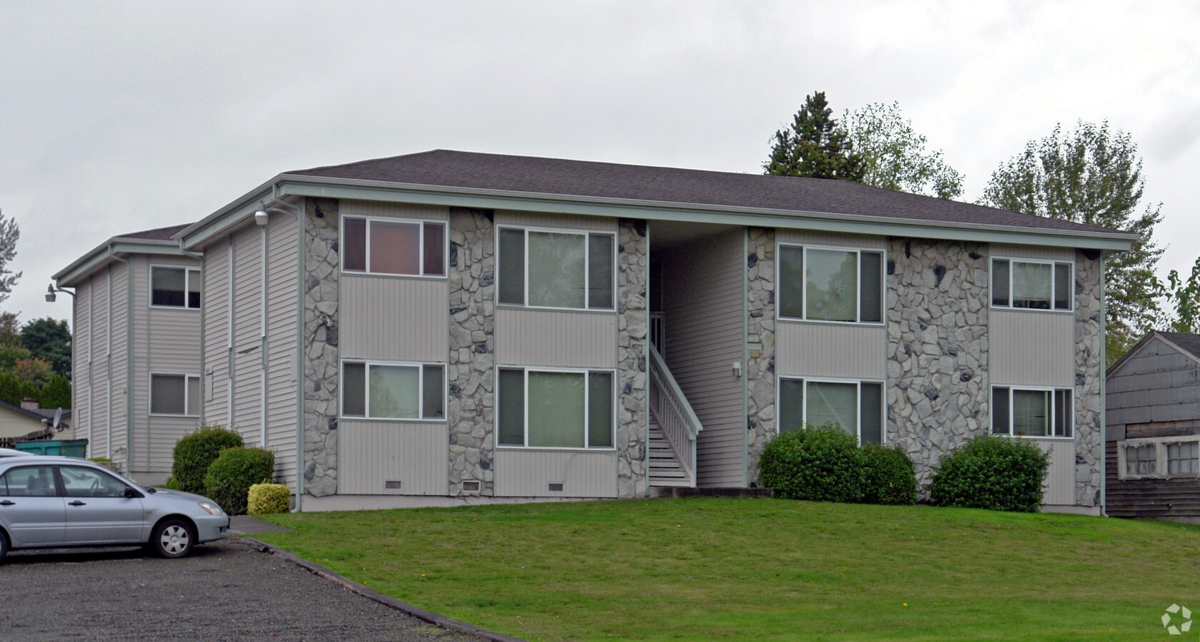 Meridian North Apartments - Meridian North Apartments