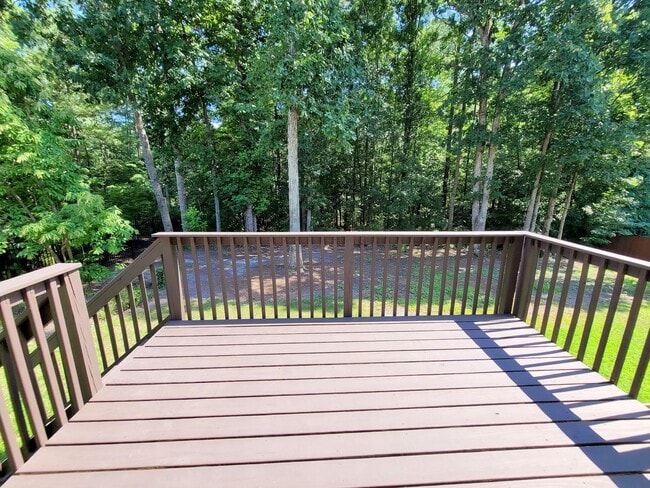 Photo - 109 Highland Mist Cir