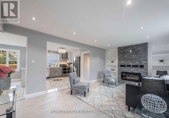 Photo - 79 Simcoe Rd