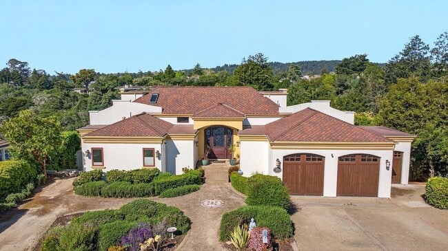 Photo - 41 S Circle Dr