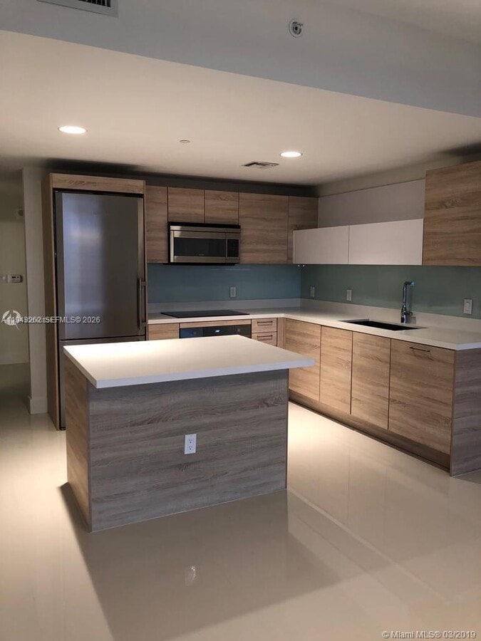 Photo - 16385 Biscayne Blvd Unit 618