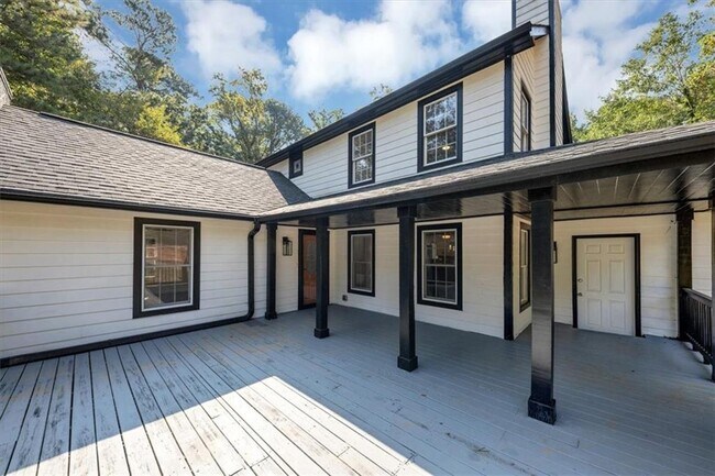 Photo - 172 Oak Forest Dr