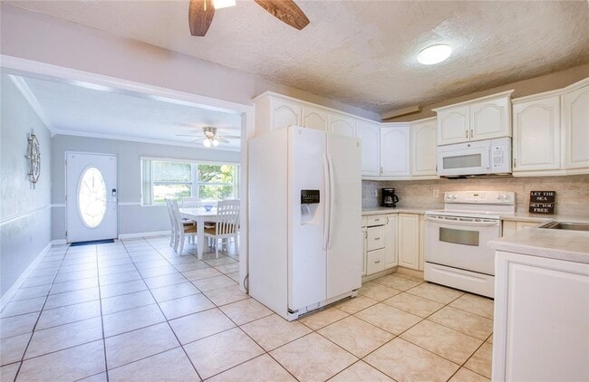 Photo - 5213 97th Way N