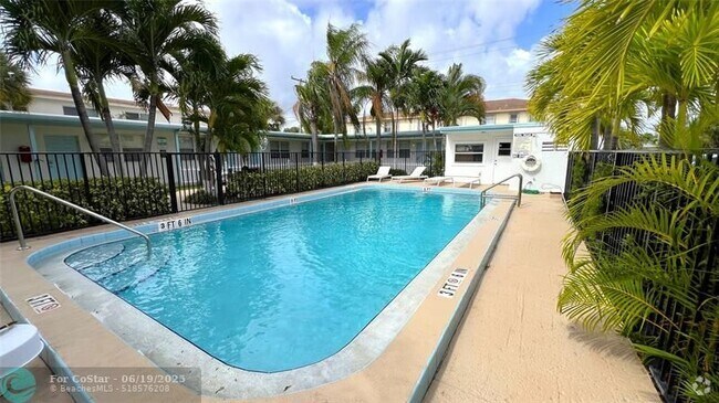 Building Photo - 1601 S Federal Hwy Unit 8 Rental